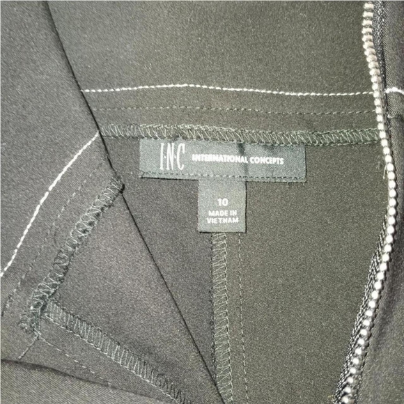 black skinny/straight leg and high rise pants - Picture 4 of 4